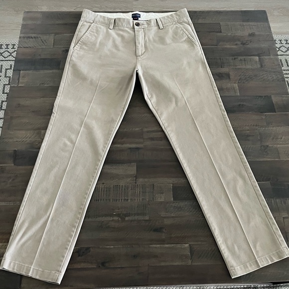 Other - MENS DOCKERS SLIM FIT KHAKI CHINO PANTS